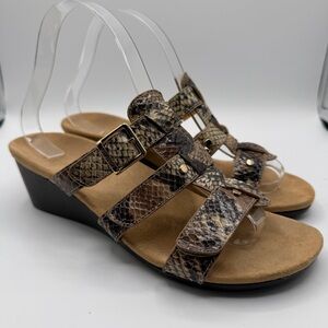 Vionic Snake Print Strappy Wedge Sandals Size 7 Comfort